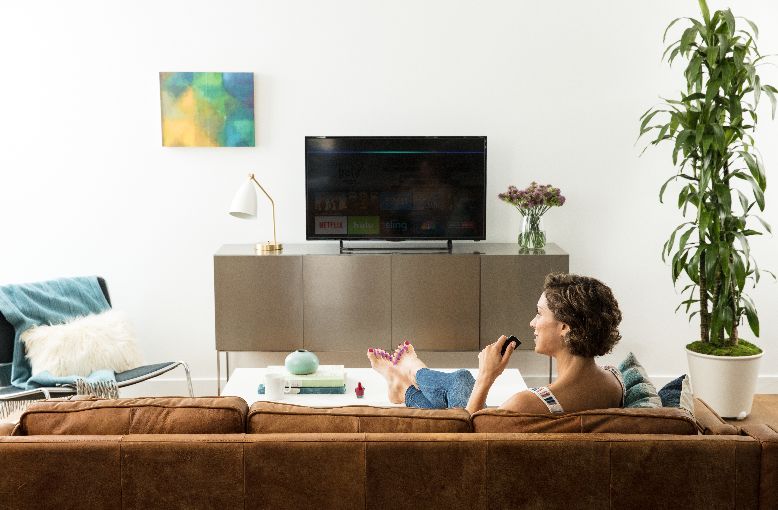 Amazon-Fire-TV-Living-Room-2